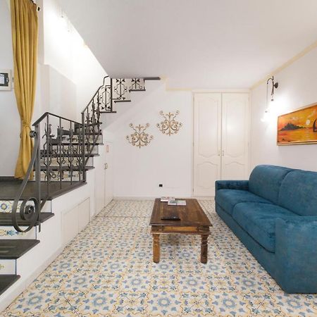 Casa Vilu Appartement Sorrento Buitenkant foto
