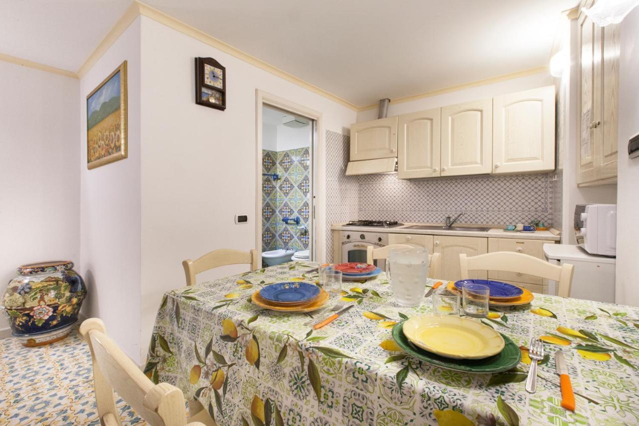 Casa Vilu Appartement Sorrento Buitenkant foto