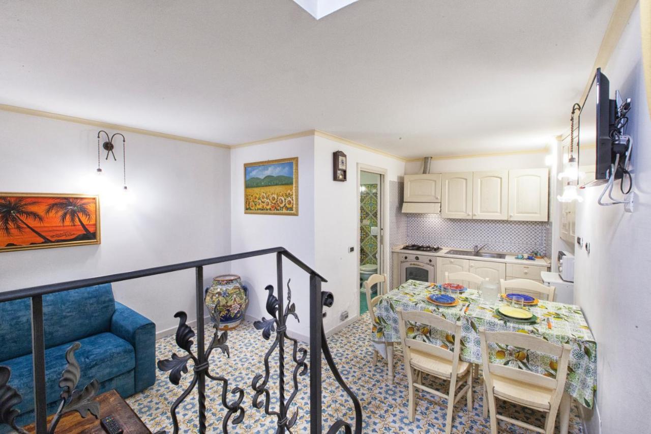 Casa Vilu Appartement Sorrento Buitenkant foto