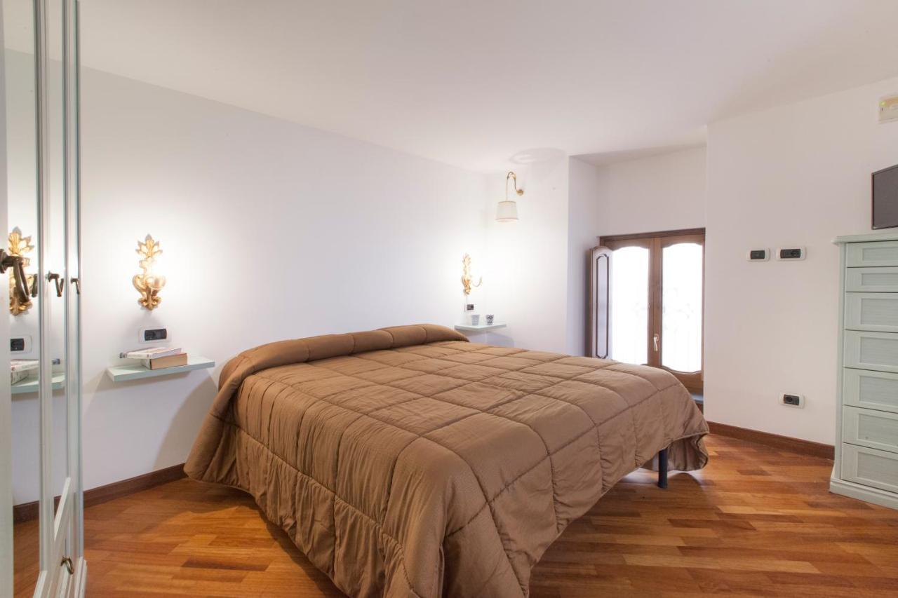 Casa Vilu Appartement Sorrento Buitenkant foto